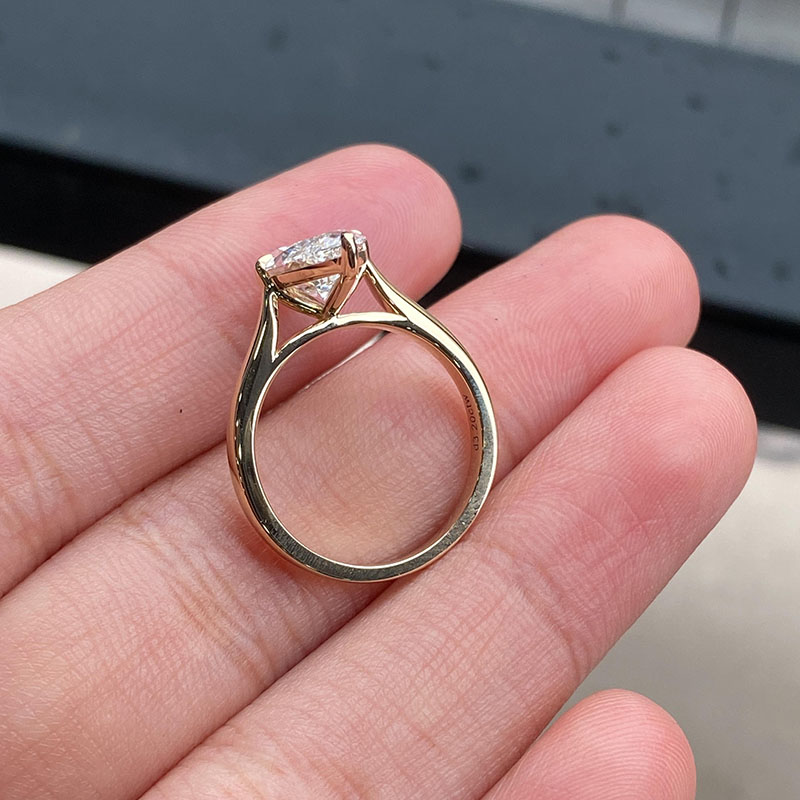 Anello da donna in oro giallo  - Body Jewelry Vch recensione e prezzo